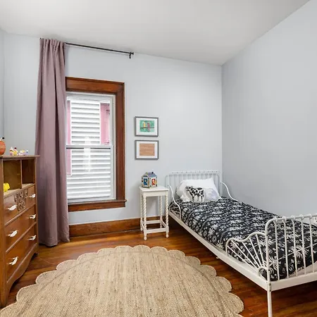 Historic & Spacious 3 Bedroom Family Gem On Peaceful Street Buffalo Esterno foto