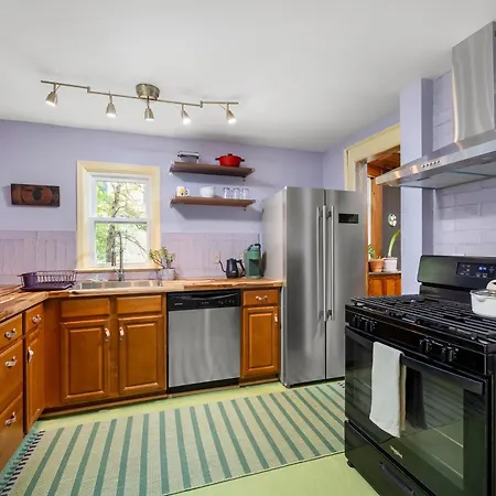 Historic & Spacious 3 Bedroom Family Gem On Peaceful Street Buffalo Esterno foto