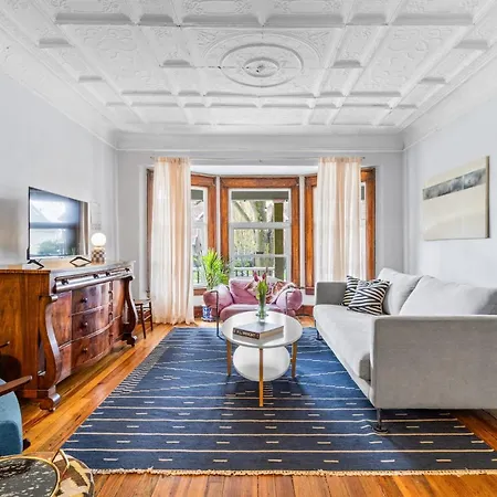 Historic & Spacious 3 Bedroom Family Gem On Peaceful Street Buffalo Exterior photo