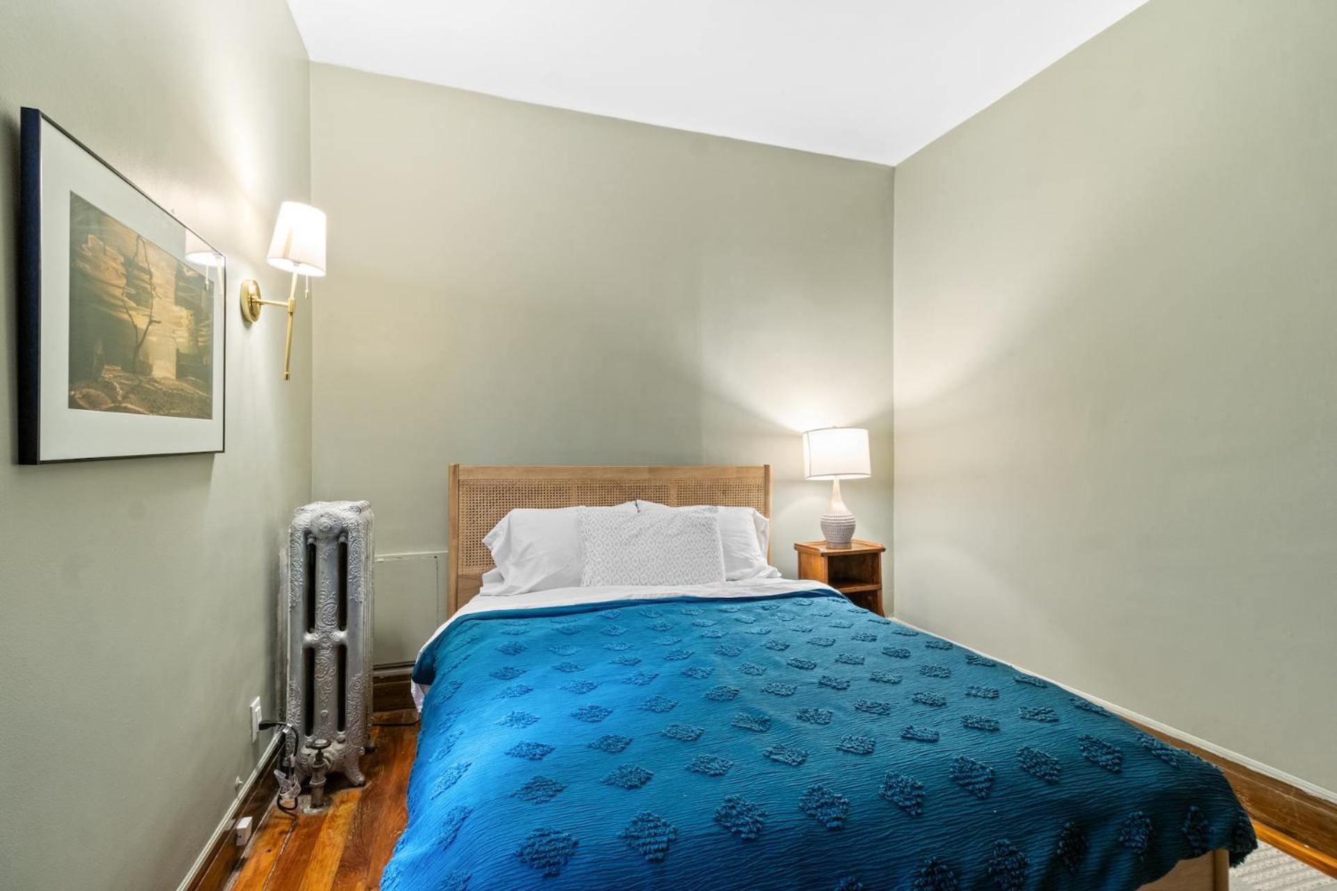 Historic & Spacious 3 Bedroom Family Gem On Peaceful Street Buffalo