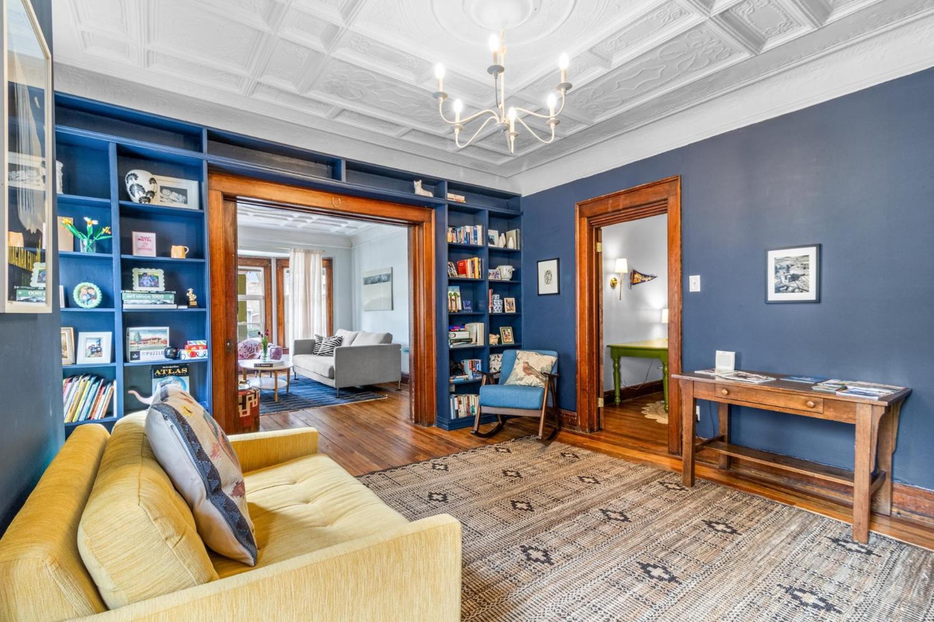 Apartment Historic & Spacious 3 Bedroom Family Gem On Peaceful Street *